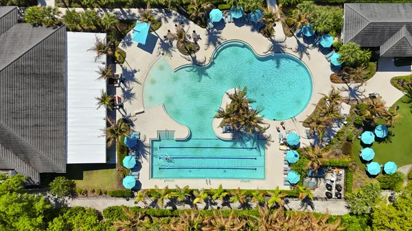 $300,000 | 5172 Southeast Club Way, Unit 207, Stuart, FL 34997