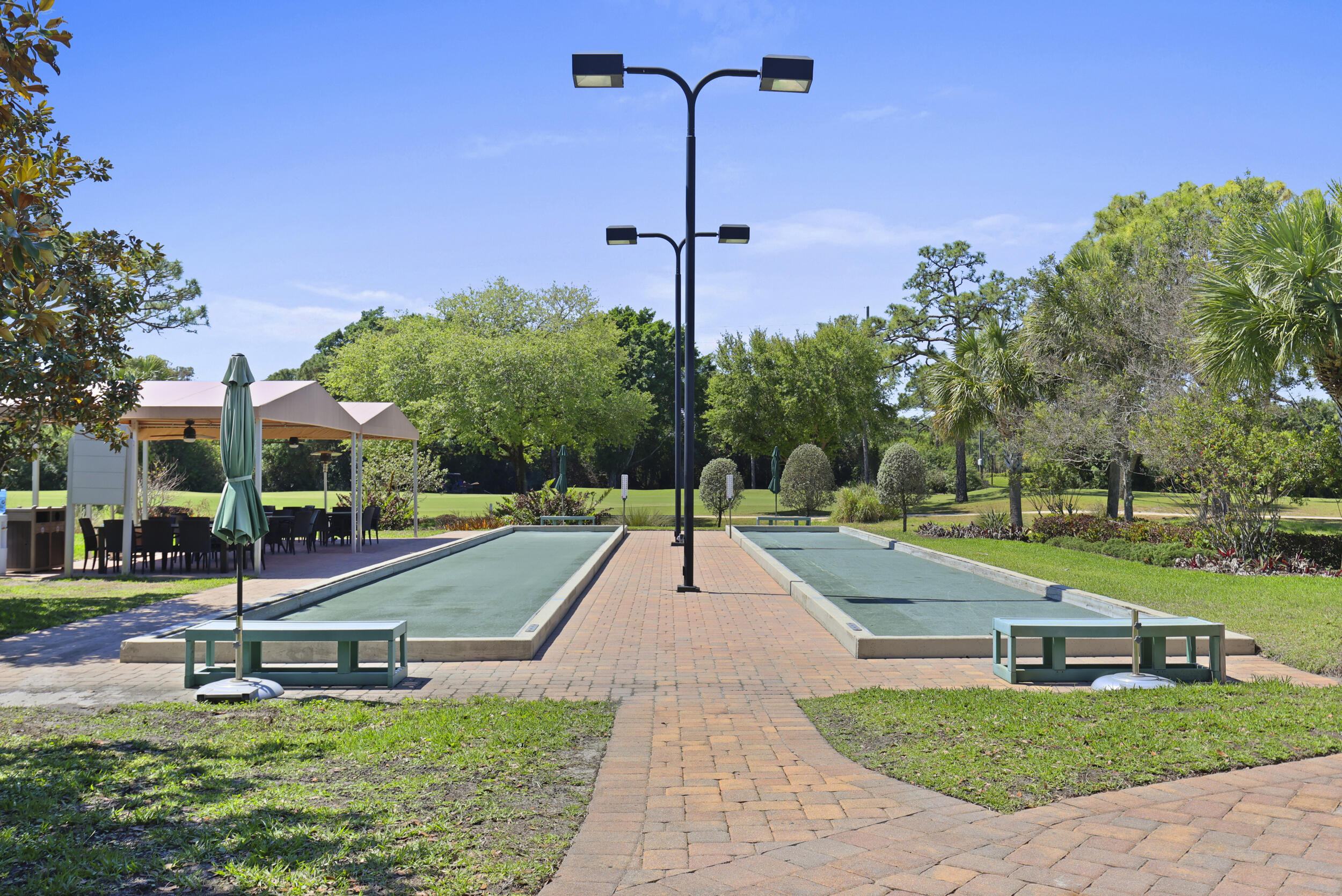 5172 Southeast Club Way, Unit 207 Stuart, FL 34997 - Photo 80 of 87 73_0o1a0035