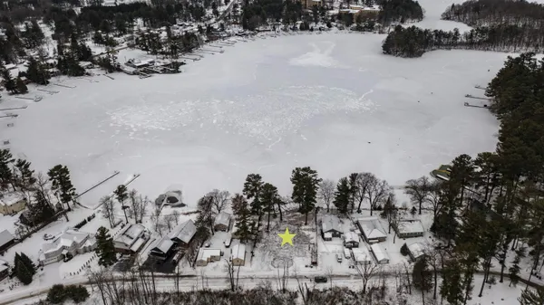 $1,150,000 | N2883 Otter Drive, Waupaca, WI 54981