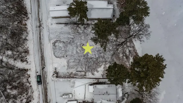 $1,200,000 | N2883 Otter Drive, Waupaca, WI 54981