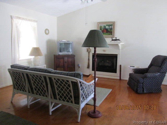 61 Smokey Point Road Water View, VA 23180 - Photo 10 of 25 Gallery Image 10