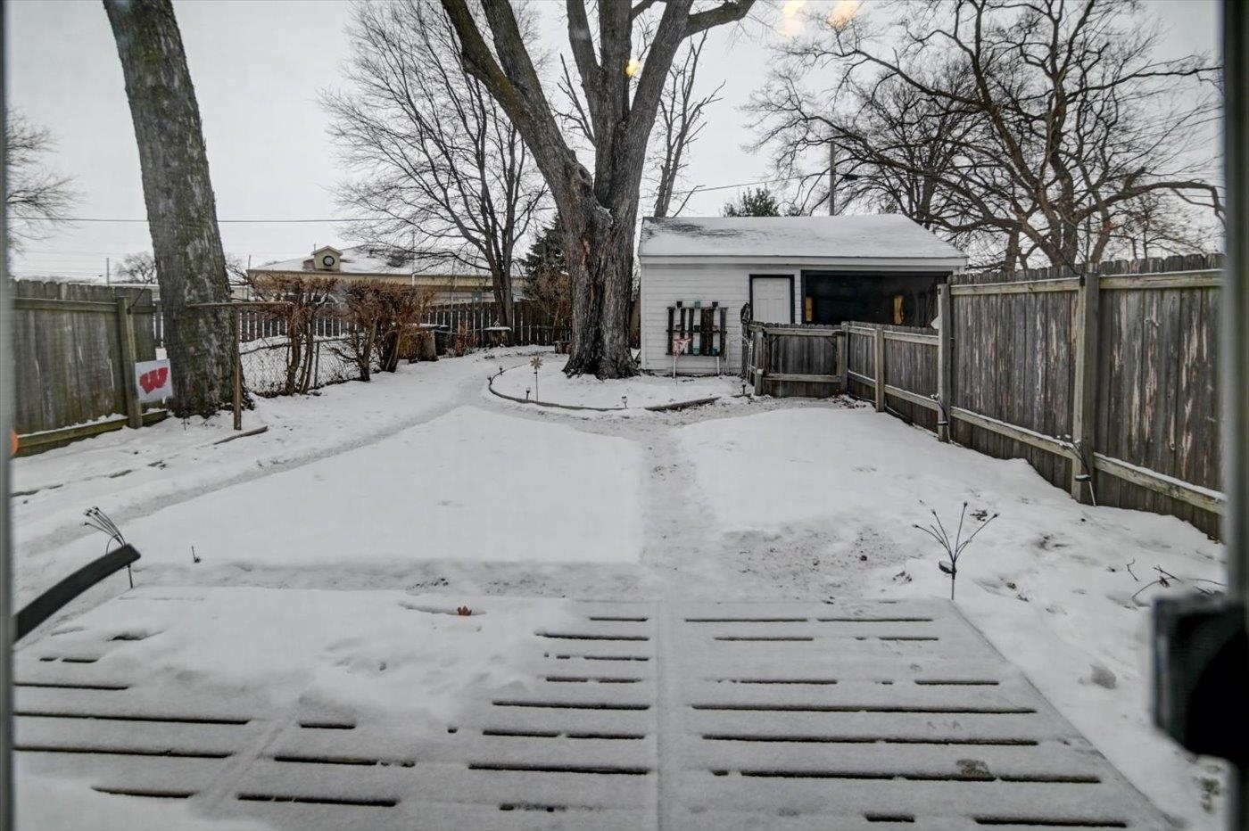 2122 East Johnson Street Madison, WI 53704 - Photo 14 of 55