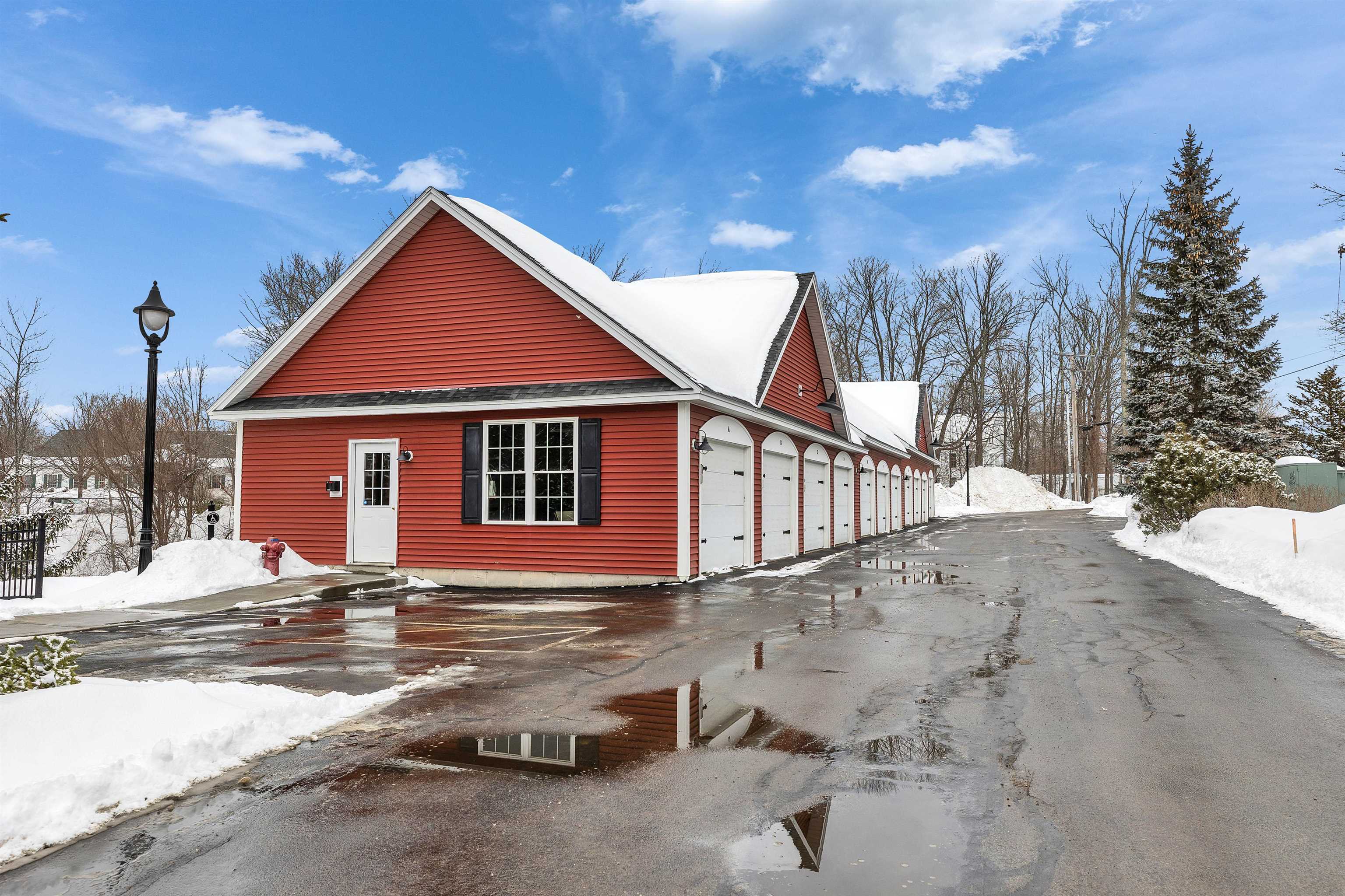 8 Main Street, Unit 11 Jaffrey, NH 03452 - Photo 4 of 35