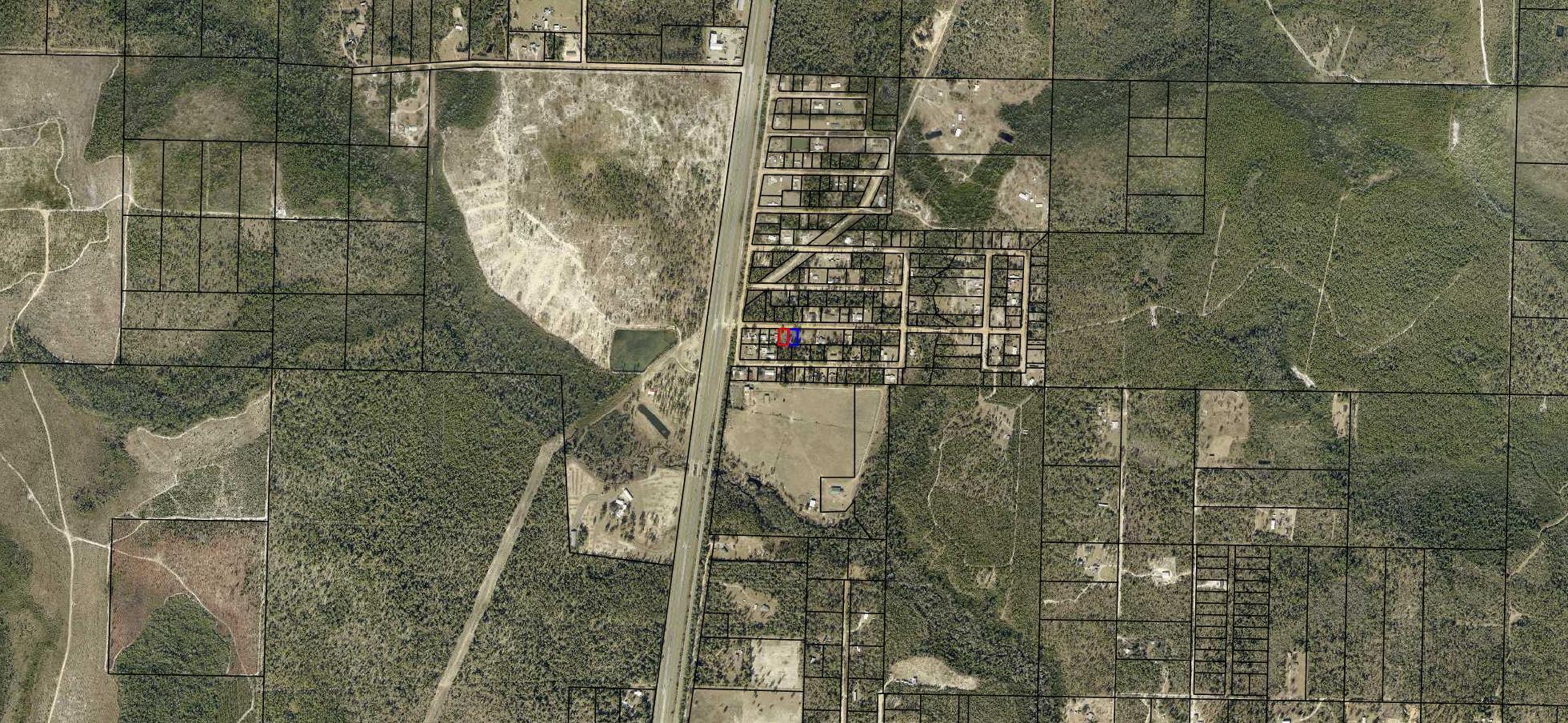 12116 Pinecrest Road Fountain, FL 32438 - Photo 3 of 3 a bathroom with a shower