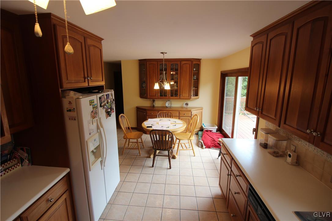 4677 Chestnut Hill Road Center Valley, PA 18034 - Photo 10 of 22 Gallery Image 10