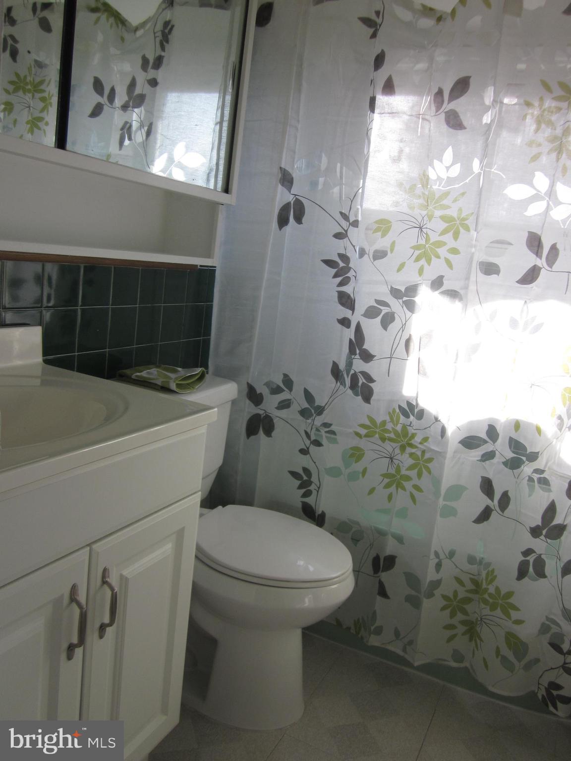 17 Pine Needle Road Levittown, PA 19056 - Photo 14 of 15 Second floor bath
