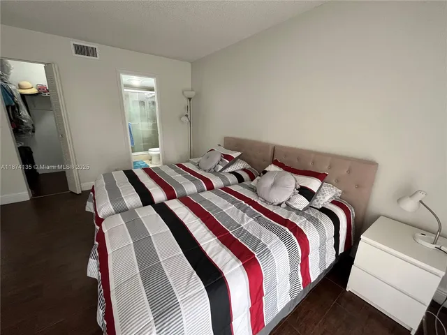 $2,350 | 1258 South Military Trail, Unit 815, Deerfield Beach, FL 33442