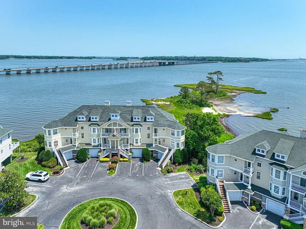 $950,000 | 20 Fishing Creek Lane, Unit 20, Ocean Pines, MD 21811