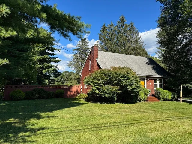 $330,000 | 607 Crane Avenue, Pittsfield, MA 01201