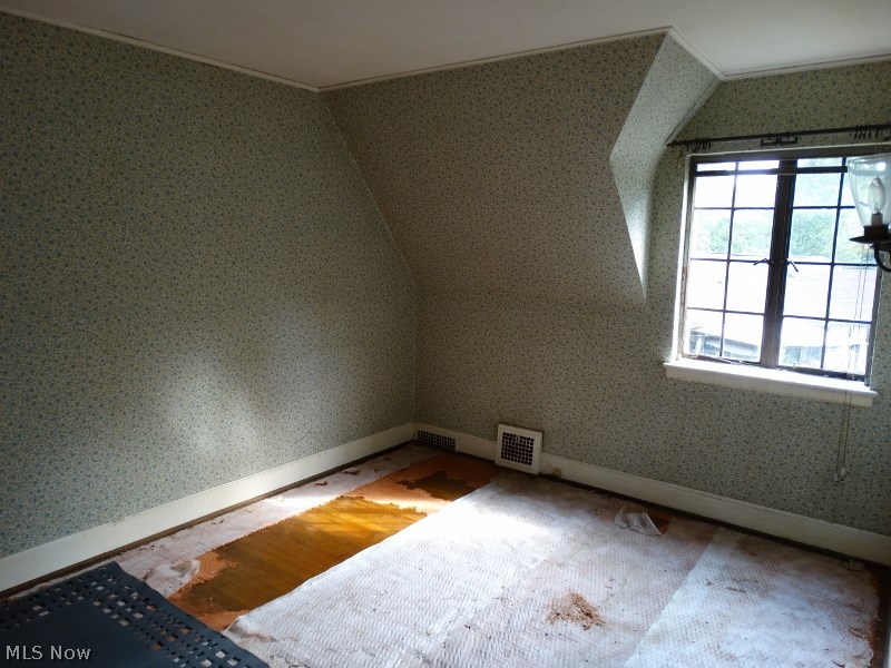 1222 Providence Road Northeast Massillon, OH 44646 - Photo 10 of 16 Gallery Image 10