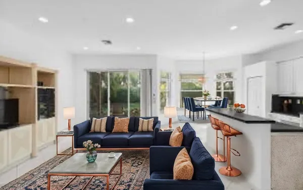 $442,500 | 7102 Prado Lake Drive, Delray Beach, FL 33446