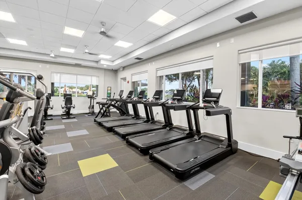 $442,500 | 7102 Prado Lake Drive, Delray Beach, FL 33446