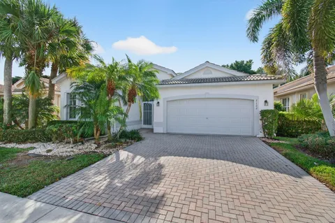 $495,000 | 7102 Prado Lake Drive, Delray Beach, FL 33446