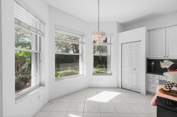 $442,500 | 7102 Prado Lake Drive, Delray Beach, FL 33446