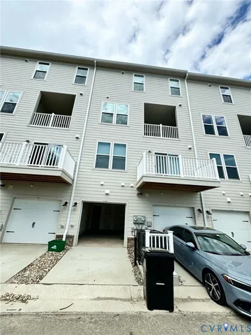 $2,800 | 1512 West Moore Street, Unit B, Richmond, VA 23220