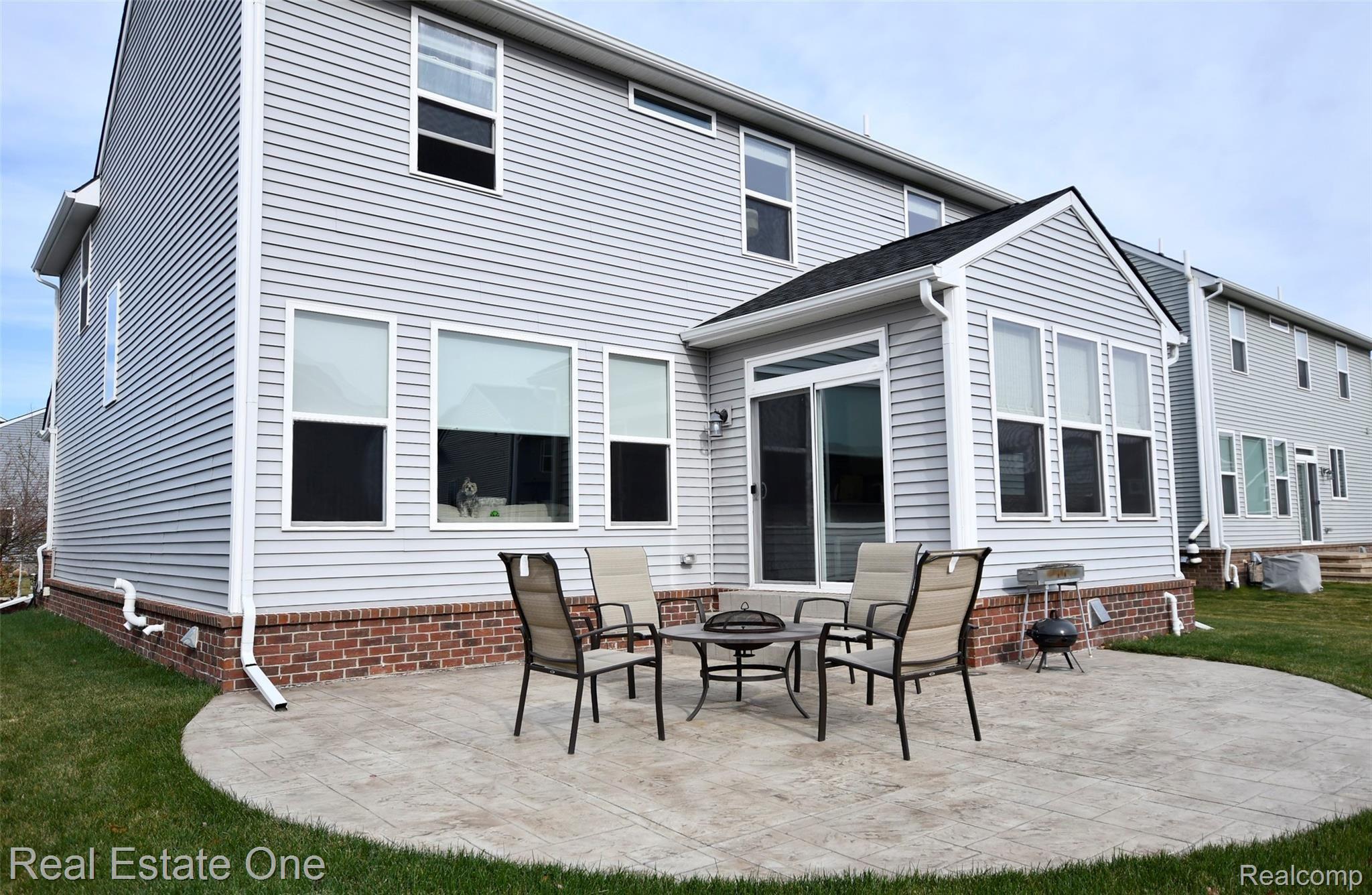 3087 Curtis Road Wixom, MI 48393 - Photo 33 of 36 Back View2.jpg