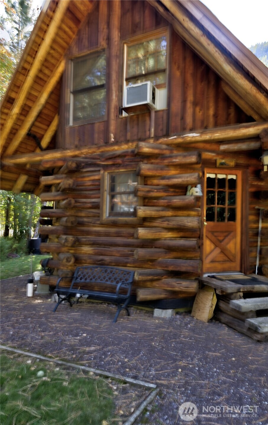 26 Mercer Road Mazama, WA 98833 - Photo 38 of 40 a view of a house with a yard