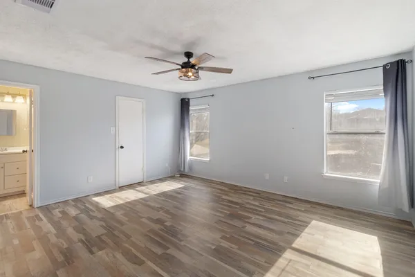 $2,100 | 12158 Stoney Summit, San Antonio, TX 78247