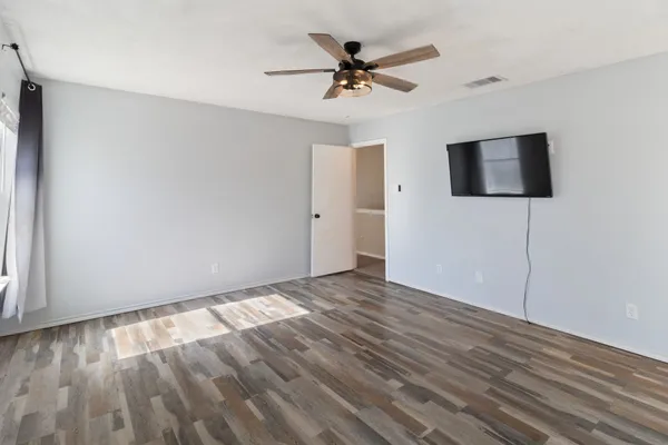 $2,100 | 12158 Stoney Summit, San Antonio, TX 78247