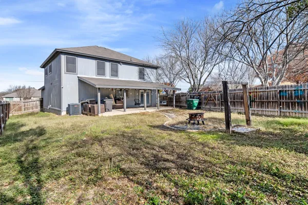 $2,100 | 12158 Stoney Summit, San Antonio, TX 78247