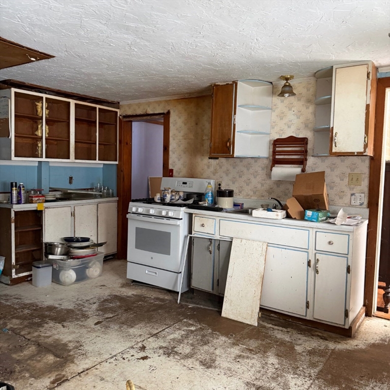 72 Park Road Ashby, MA 01431 - Photo 9 of 28