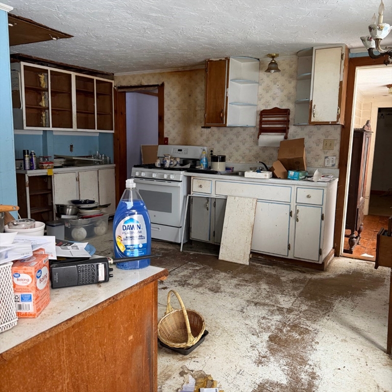 72 Park Road Ashby, MA 01431 - Photo 10 of 28