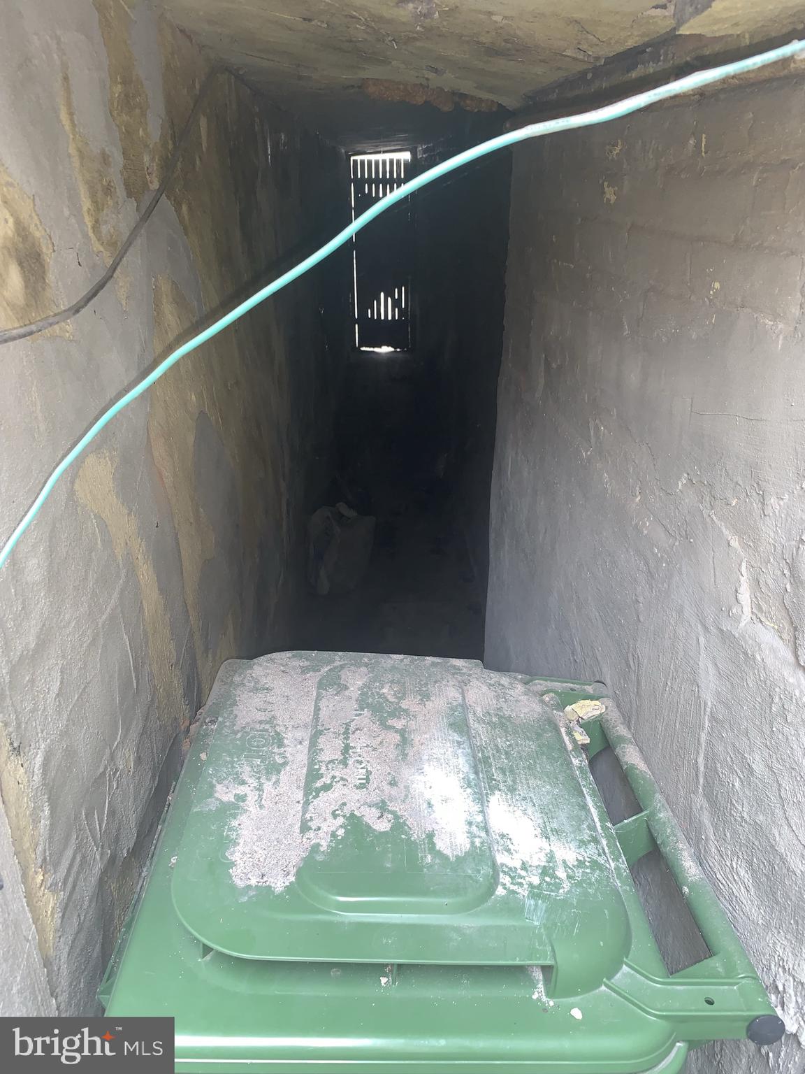 116 South Durham Street Baltimore, MD 21231 - Photo 32 of 56 Outside access from patio to front of house