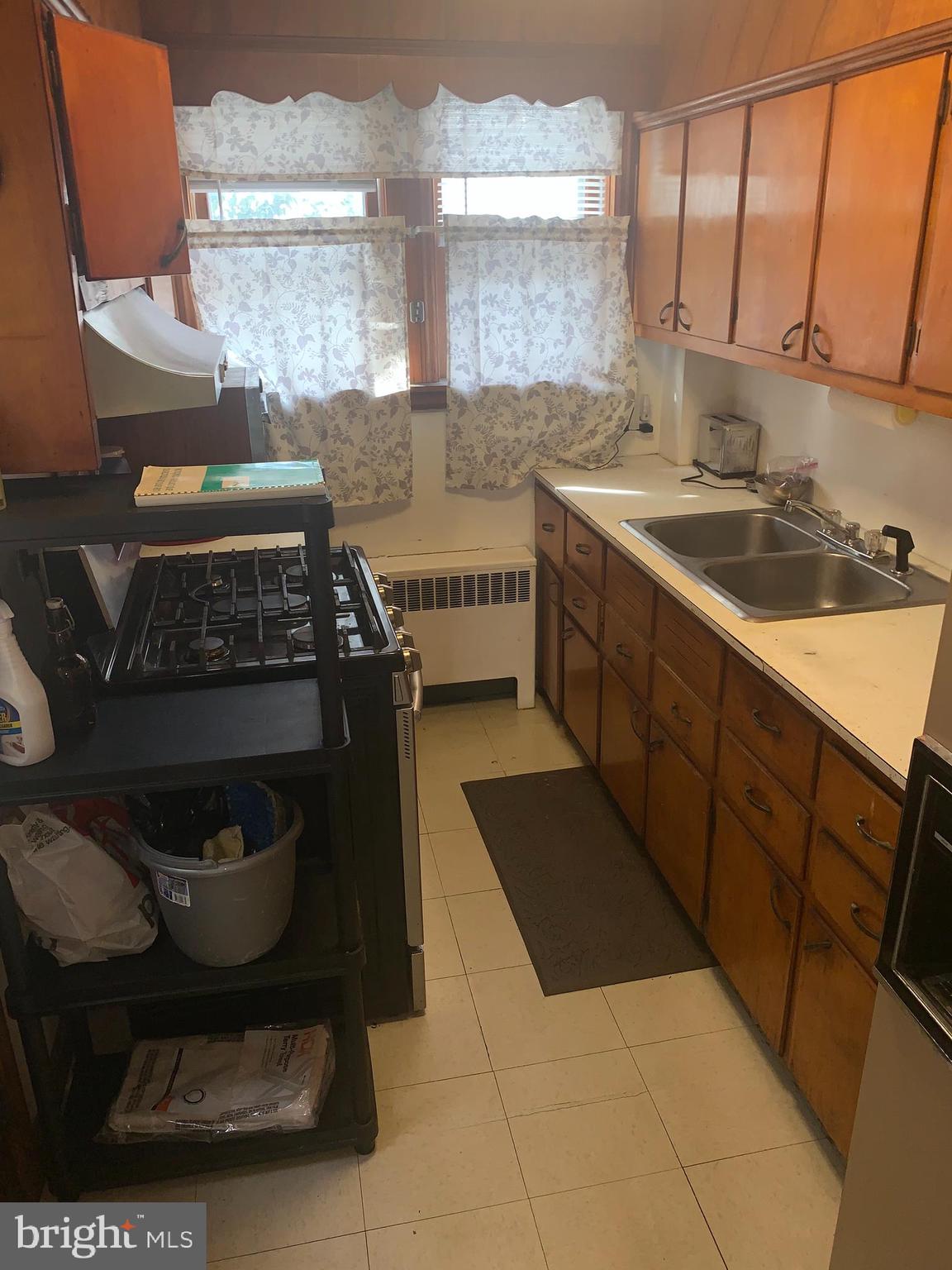 116 South Durham Street Baltimore, MD 21231 - Photo 7 of 56 Kitchen