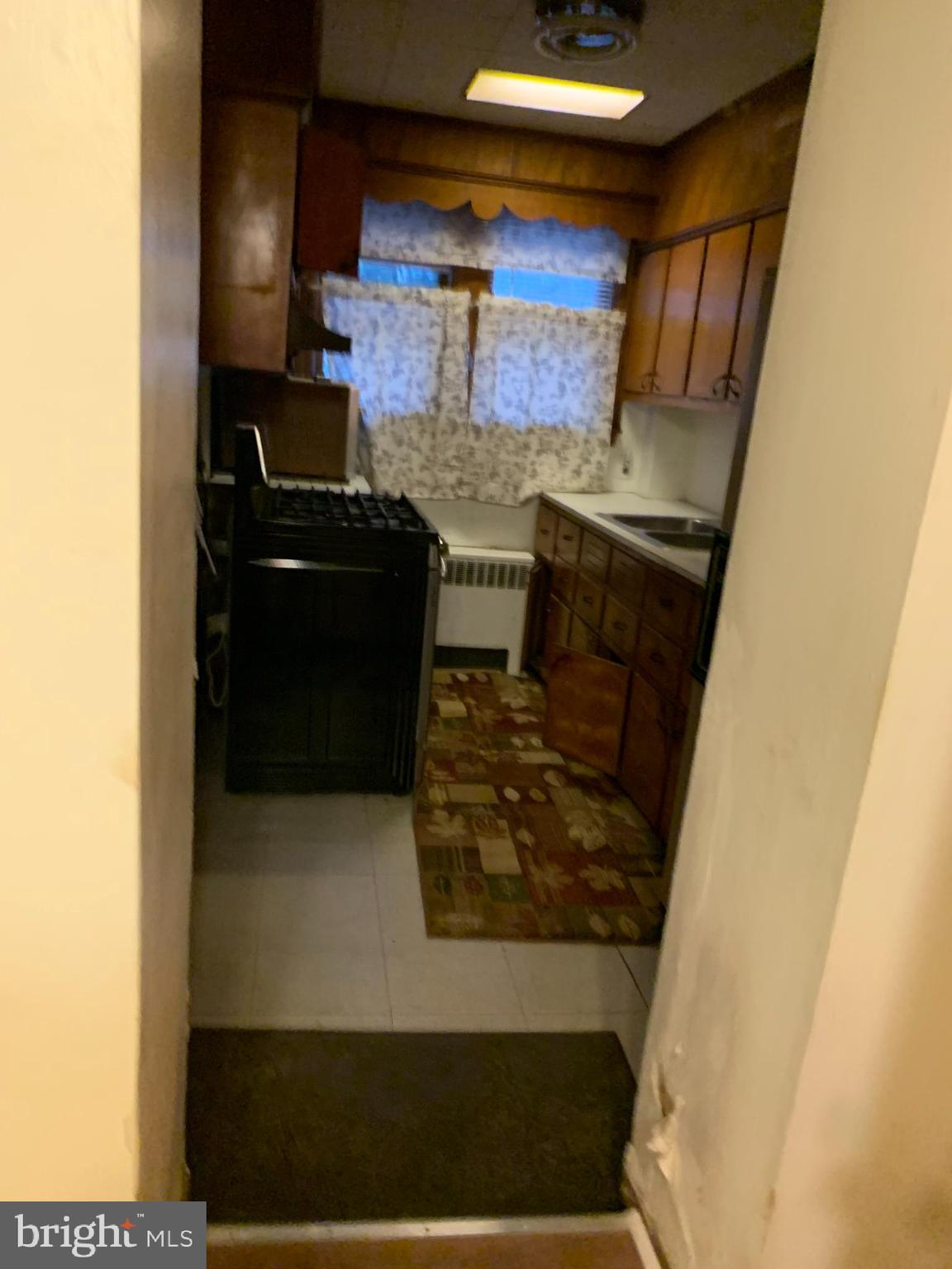 116 South Durham Street Baltimore, MD 21231 - Photo 8 of 56 Kitchen