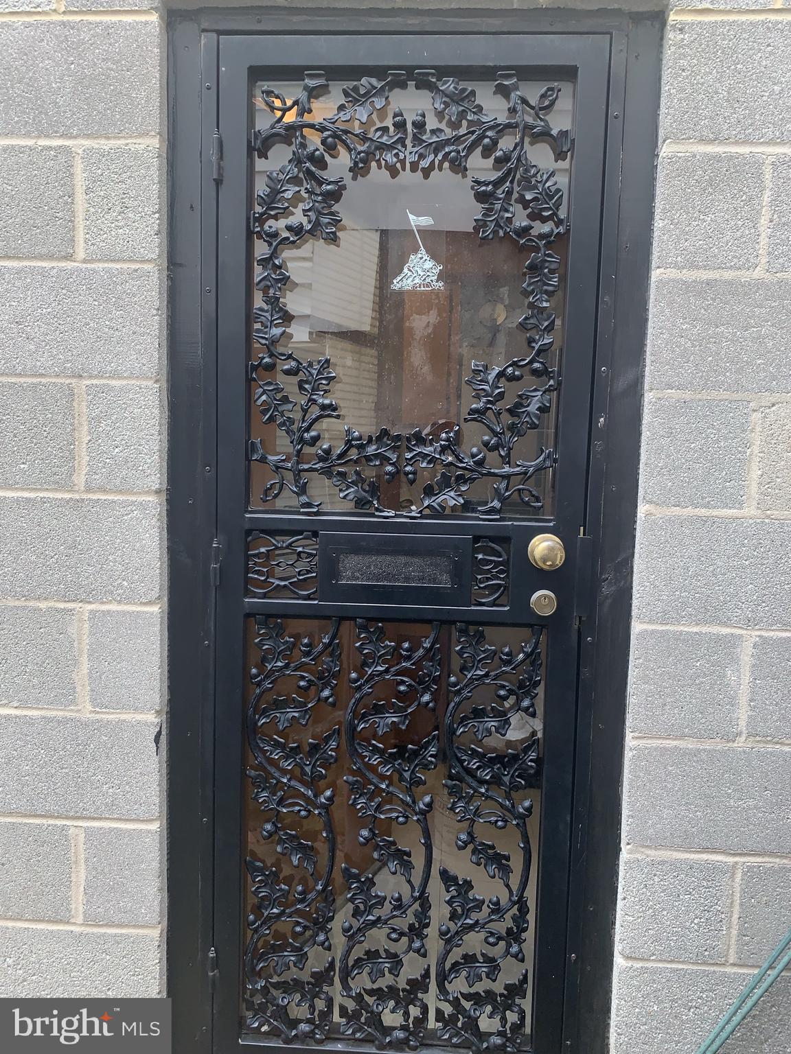 116 South Durham Street Baltimore, MD 21231 - Photo 10 of 56 Storm door to patio