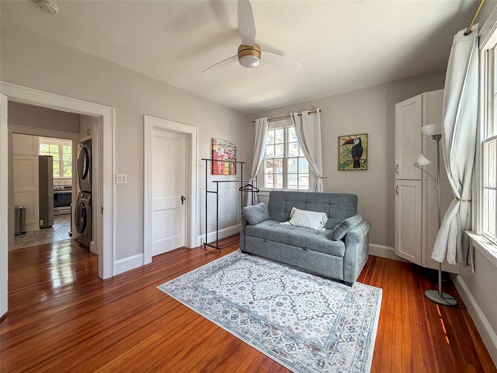 417 Southwest 10th Street Gainesville, FL 32601 - Photo 23 of 50