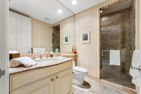 $7,250,000 | 622 North Flagler Drive, Unit 604, West Palm Beach, FL 33401