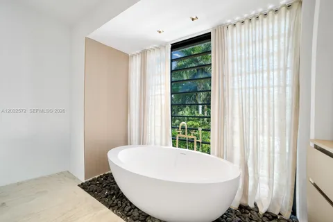 $13,995,000 | 199 Caoba Court, Coral Gables, FL 33143