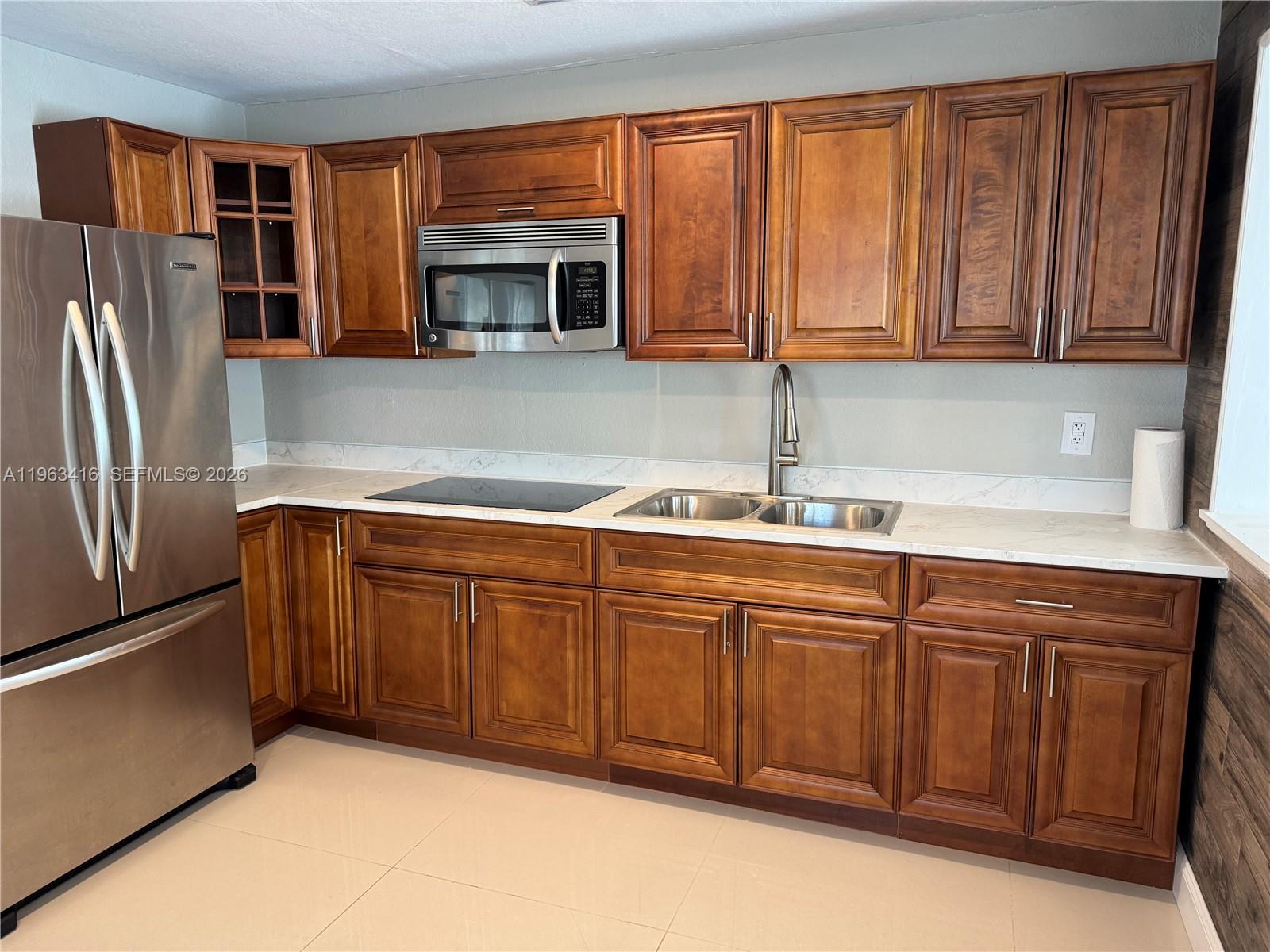 211 West 33rd Street, Unit 1 Hialeah, FL 33012 - Photo 2 of 8