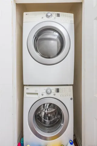 $538,000 | 71-19 162nd Street, Unit 3D | Pomonok