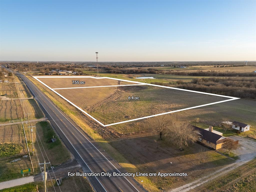 5950 Old Lorena Road Lorena, TX 76655 - Photo 5 of 37 a view of a tennis court