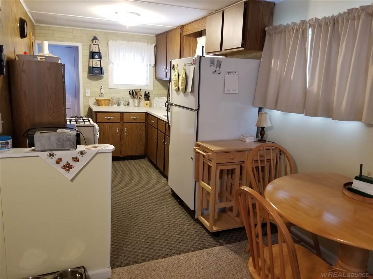 7450 Maplewood Road Lexington, MI 48450 - Photo 9 of 22 Kitchen