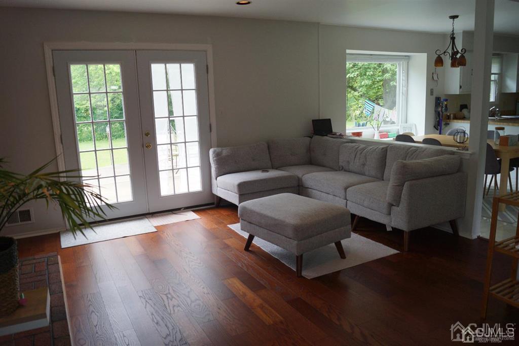 70 Parker Road South Plainsboro, NJ 08536 - Photo 11 of 26