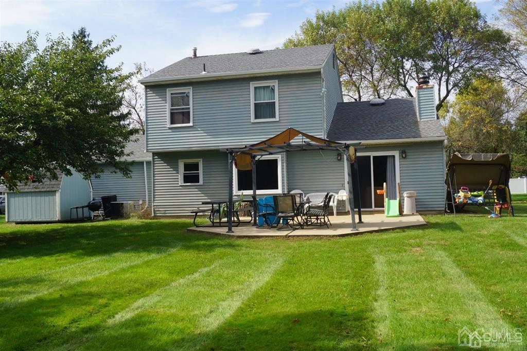 70 Parker Road South Plainsboro, NJ 08536 - Photo 2 of 26