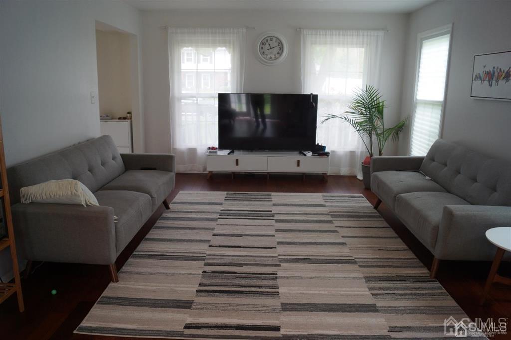 70 Parker Road South Plainsboro, NJ 08536 - Photo 4 of 26