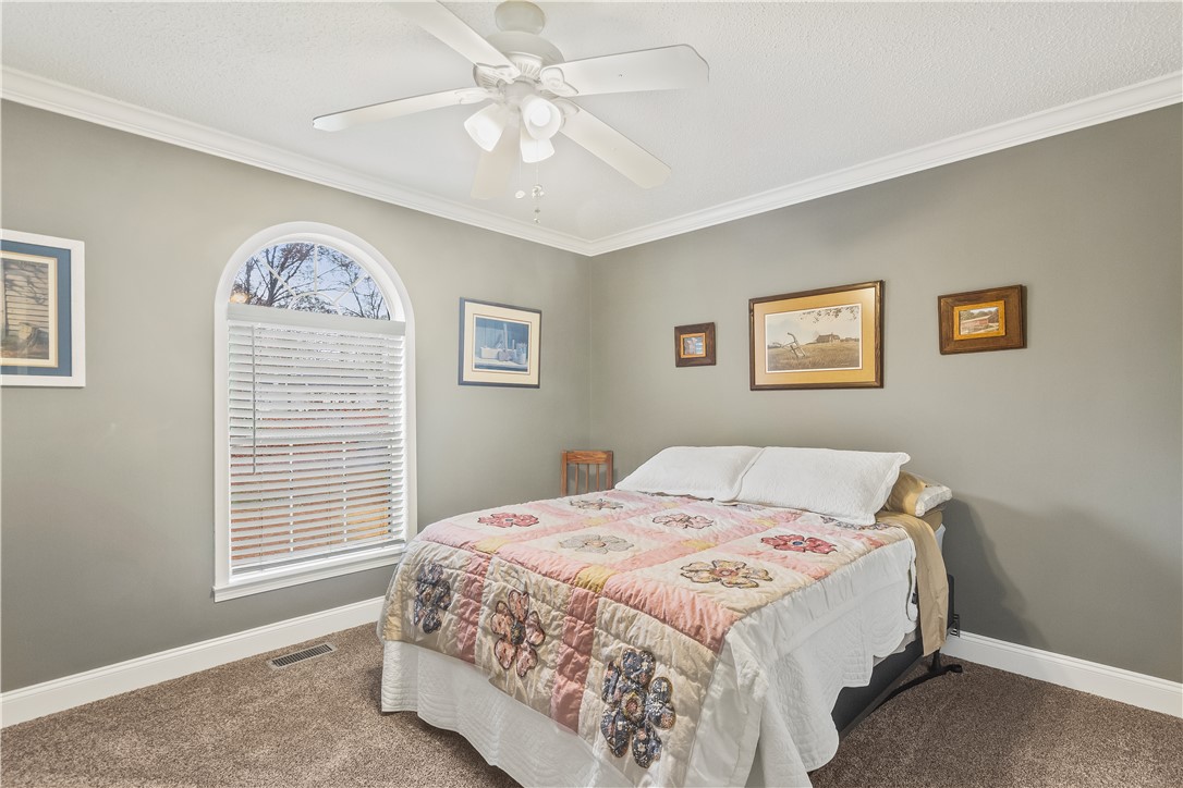 116 Aycock Drive Anderson, SC 29621 - Photo 11 of 34