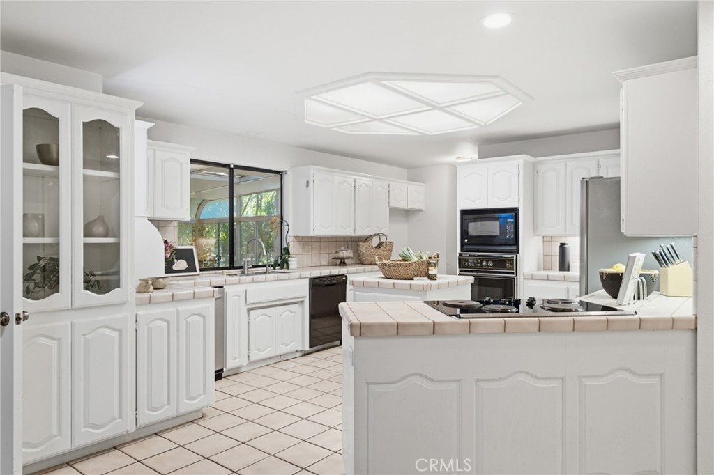 9246 Troxel Road Chico, CA 95928 - Photo 9 of 49