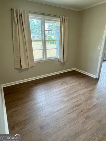 $185,000 | 300 West Columbia Avenue, Lyons, GA 30436