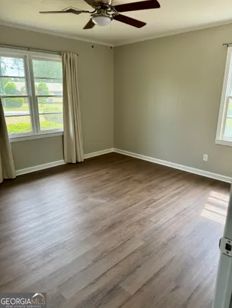 $185,000 | 300 West Columbia Avenue, Lyons, GA 30436
