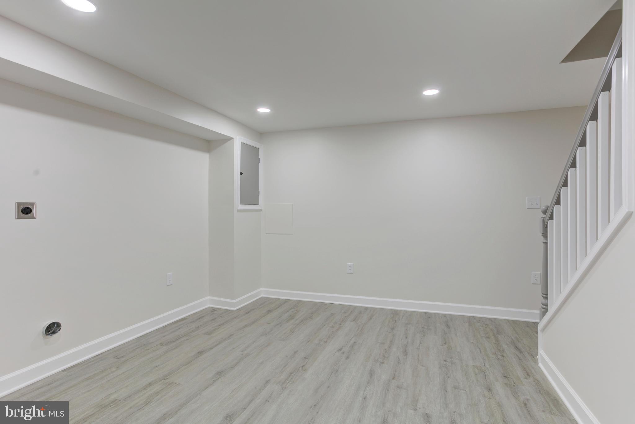 4009 8th Street Baltimore, MD 21225 - Photo 30 of 35
