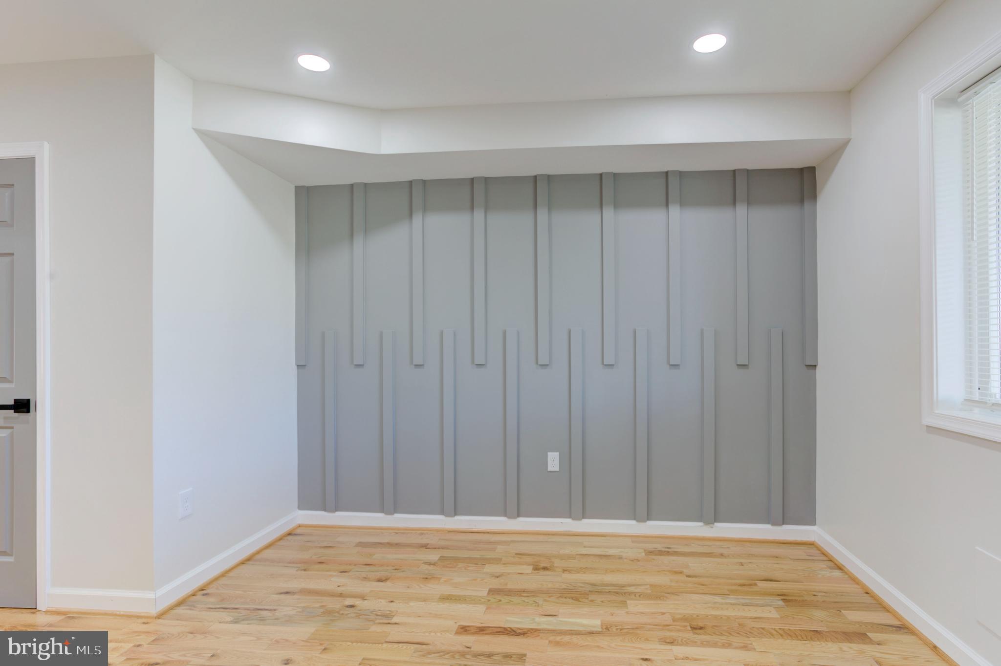 4009 8th Street Baltimore, MD 21225 - Photo 10 of 35