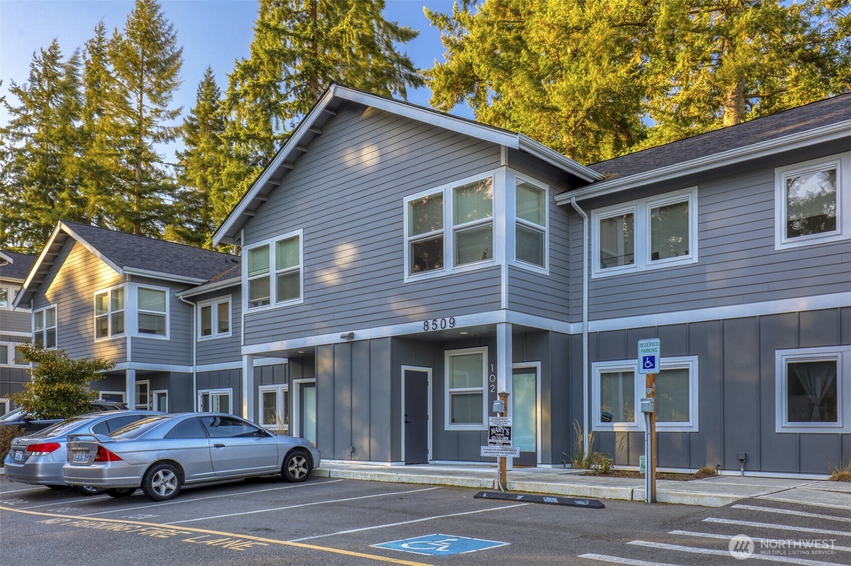 8509 244th Street Southwest Edmonds, WA 98026 - Photo 1 of 4