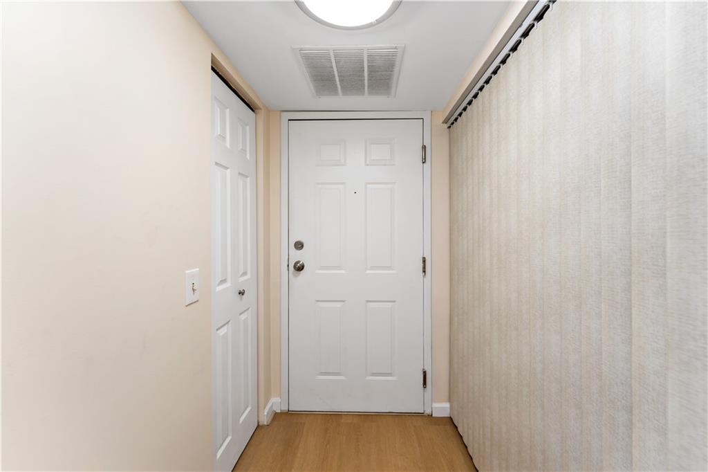 3266 Ward Street, Unit 3 Pittsburgh, PA 15213 - Photo 2 of 38