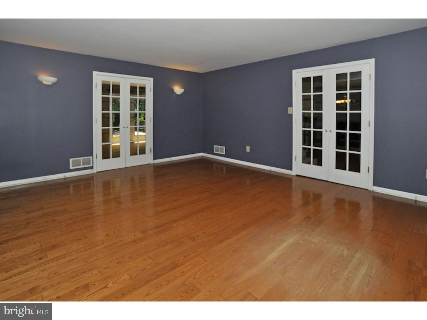 6064 Carversville Road Doylestown, PA 18902 - Photo 8 of 25 Living Room