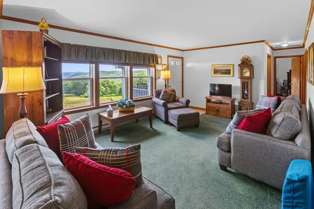 $669,000 | 8254 County Highway, Delancey, NY 13752